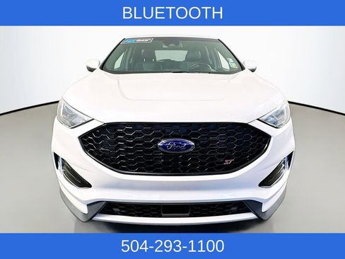 Used 2019 Ford Edge ST image 2