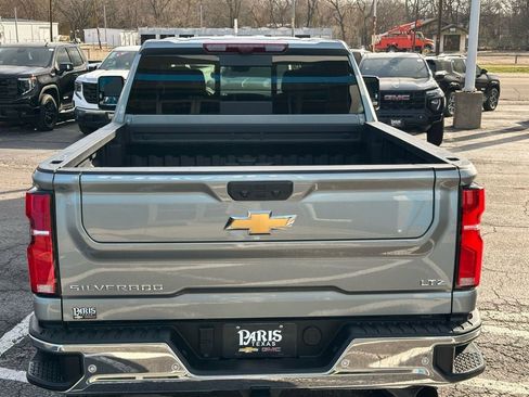 Used 2025 Chevrolet Silverado 2500 LTZ w/ LTZ Premium Texas Edition image 6