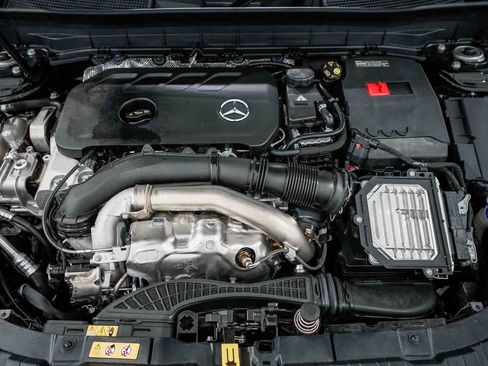 Used 2026 Mercedes-Benz GLB 250 image 27