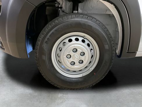 New 2026 RAM ProMaster 2500 w/ Convenience Group image 15