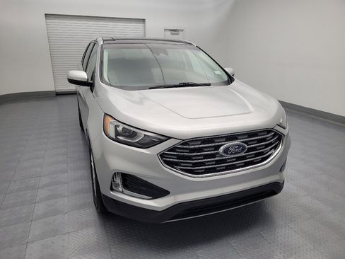 Used 2019 Ford Edge SEL w/ Equipment Group 201A AWD/4WD image 14