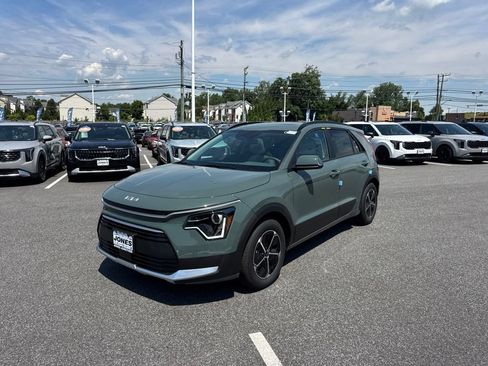 New 2026 Kia Niro EX w/ EX Premium Package FWD image 1