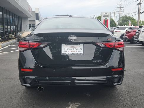 Certified 2025 Nissan Sentra SR w/ Midnight Edition FWD image 6