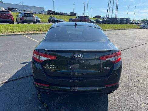 Used 2013 Kia Optima SX w/ Limited Pkg FWD image 4