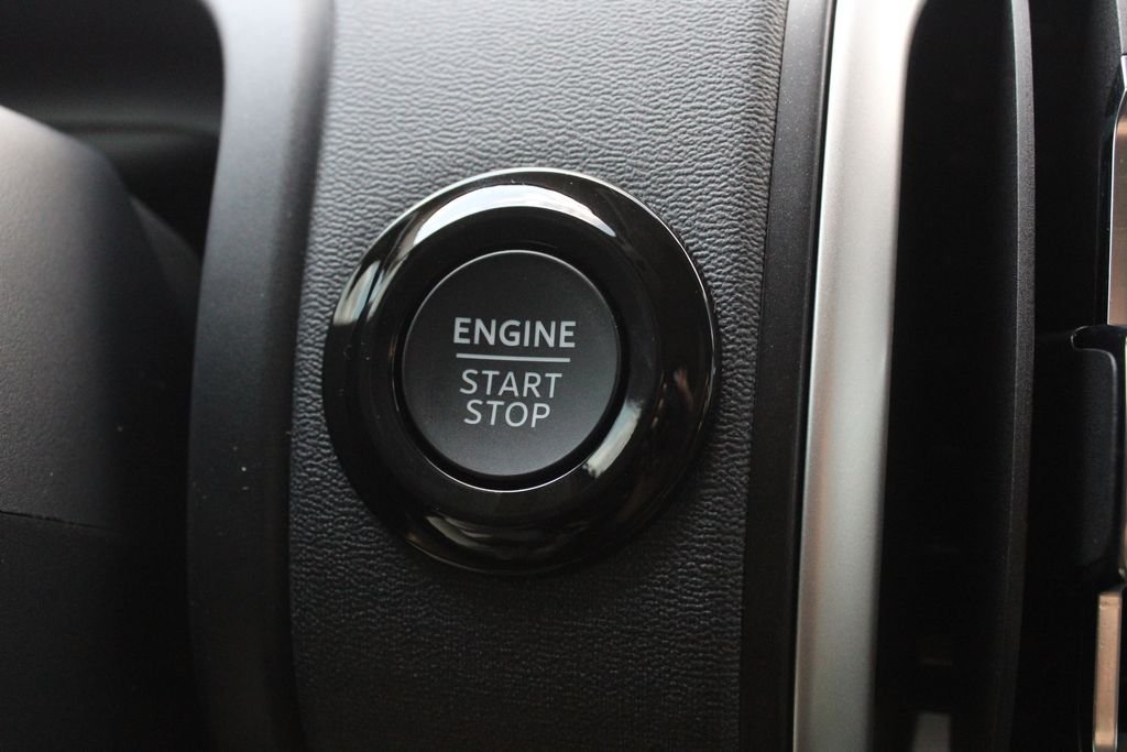 New 2026 Ford Expedition Active AWD/4WD image 14