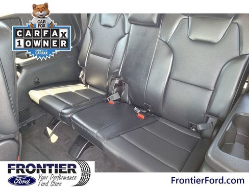 Used 2022 Kia Telluride EX w/ EX Premium Package AWD/4WD image 18