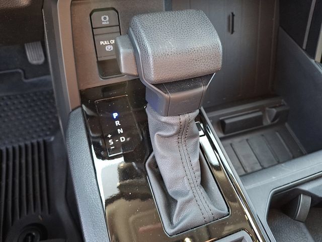 Used 2023 Toyota Tundra SR AWD/4WD image 14