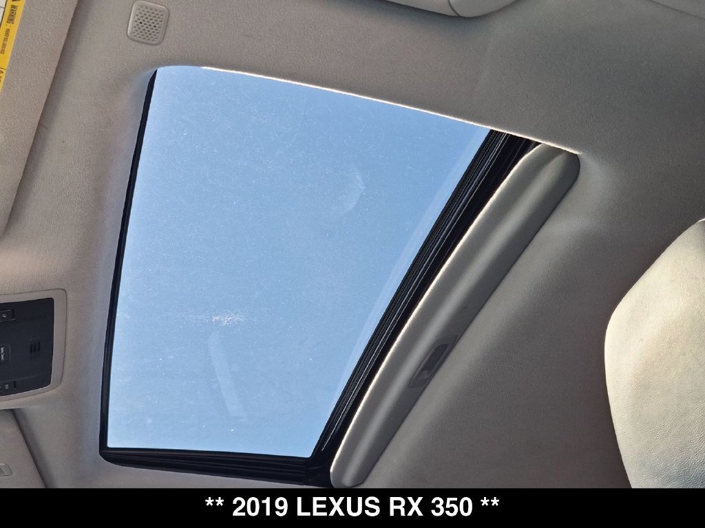 Used 2019 Lexus RX 350 AWD w/ Navigation Package image 4