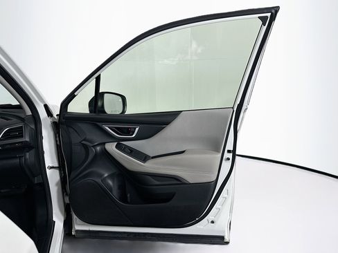 Used 2023 Subaru Forester image 30