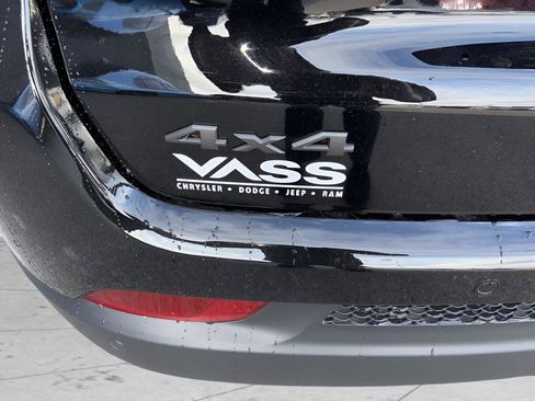 New 2026 Jeep Compass Limited image 5