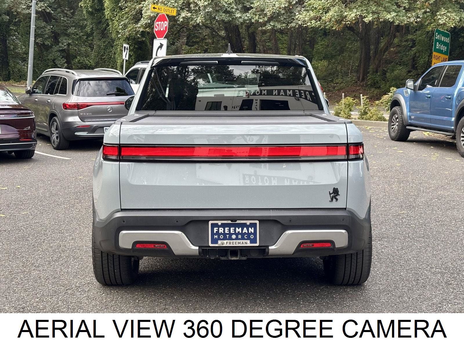 Used 2022 Rivian R1T Adventure AWD/4WD image 8