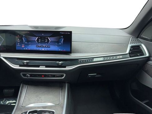 Used 2024 BMW X5 sDrive40i image 20
