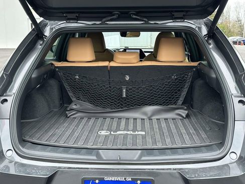 Used 2023 Lexus UX 250h FWD w/ Accessory Package (Z2) image 8