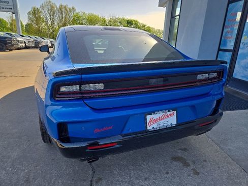 New 2026 Dodge Charger Scat Pack w/ Blacktop Package AWD/4WD image 8
