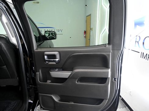 Used 2017 Chevrolet Silverado 1500 LTZ Z71 w/ LTZ Plus Package image 38