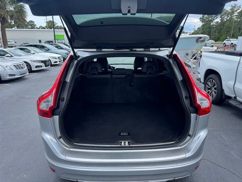 Used 2017 Volvo XC60 T5 Inscription FWD image 23
