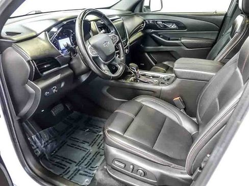 Certified 2023 Chevrolet Traverse RS AWD/4WD image 14
