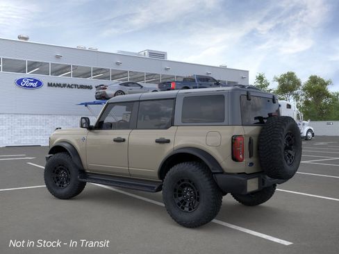 New 2026 Ford Bronco Outer Banks AWD/4WD image 4