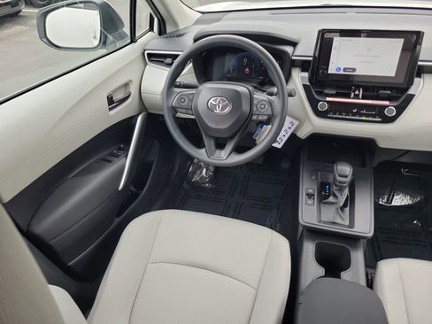 New 2026 Toyota Corolla Cross L image 24