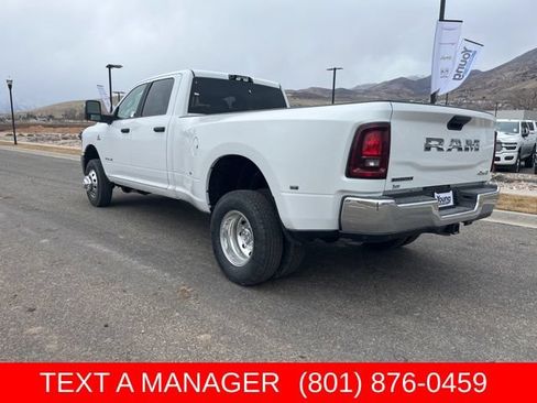 New 2026 RAM 3500 Big Horn AWD/4WD image 6