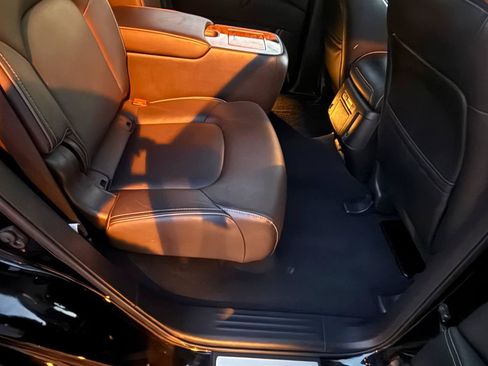 Used 2019 INFINITI QX80 Luxe AWD/4WD image 30