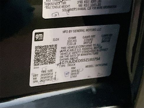 Used 2025 GMC Sierra 1500 SLT image 31