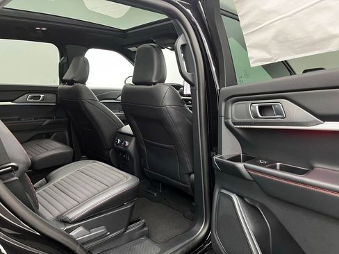 New 2026 Ford Explorer ST-Line w/ ST-Line Street Pack AWD/4WD image 35