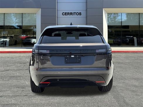 New 2026 Land Rover Range Rover Velar Dynamic SE image 6