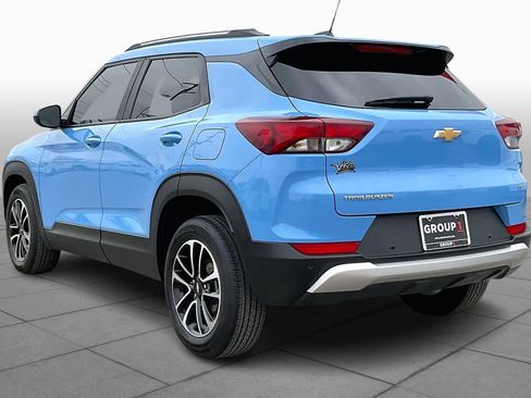 Used 2024 Chevrolet TrailBlazer LT w/ Driver Confidence Package image 11