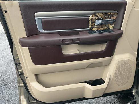 Used 2015 RAM 1500 Outdoorsman image 25