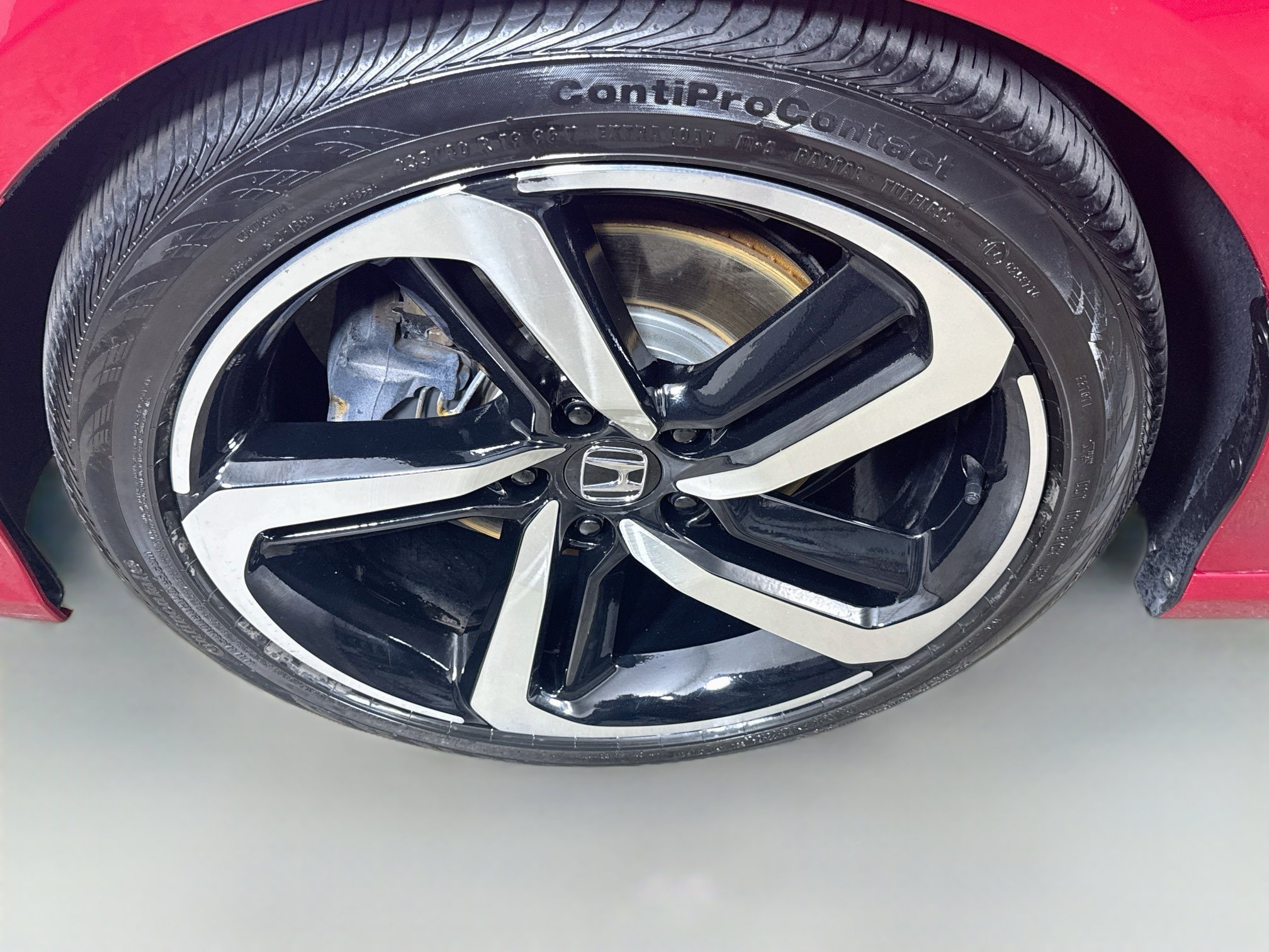 Used 2018 Honda Accord Sport image 33