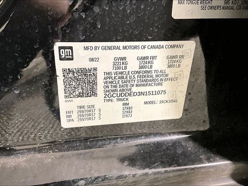 Used 2022 Chevrolet Silverado 1500 LT AWD/4WD image 32