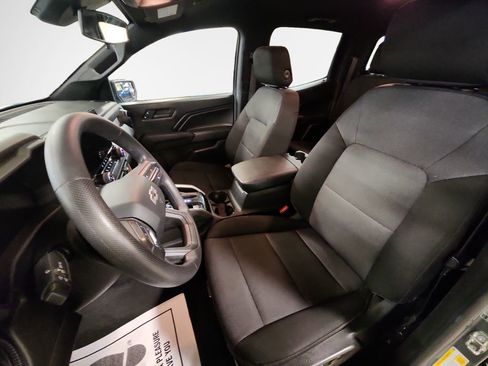 Certified 2023 Chevrolet Colorado Trail Boss AWD/4WD image 12
