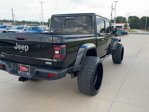 Used 2023 Jeep Gladiator Overland w/ Popular Equipment Package AWD/4WD image 7