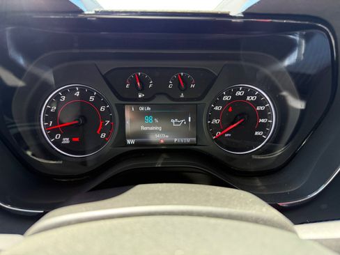 Used 2018 Chevrolet Camaro LT w/ Redline Edition RWD image 11