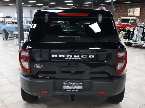 Used 2023 Ford Bronco Sport Badlands image 4