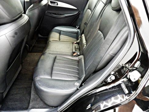 Used 2017 INFINITI QX50 AWD image 10