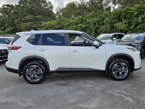 New 2026 Nissan Rogue SV image 11