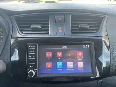 Used 2019 Nissan Sentra S image 30