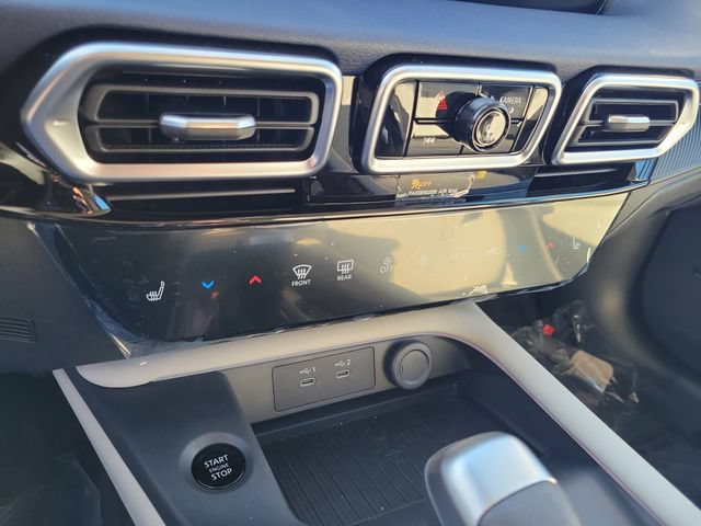 New 2026 Nissan Sentra SL w/ Floor Mat Package FWD image 17