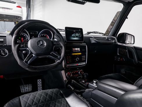 Used 2017 Mercedes-Benz G 550 Squared image 9