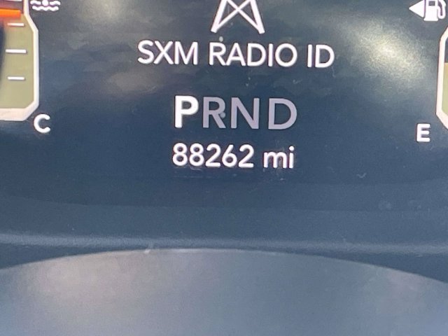 Used 2018 Jeep Wrangler Unlimited Sahara AWD/4WD image 21