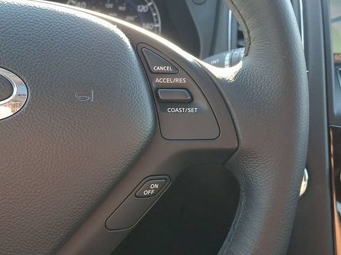 Used 2017 INFINITI QX50 2WD w/ Deluxe Touring Package image 26