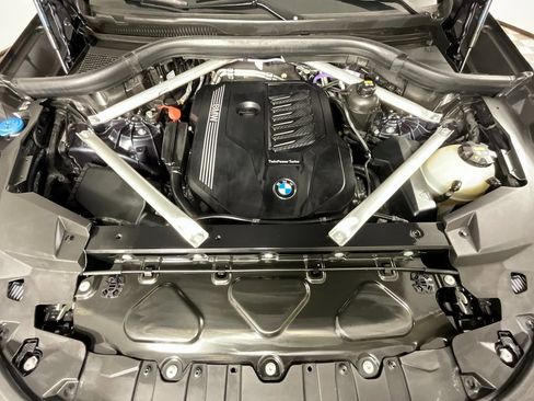 Used 2022 BMW X6 xDrive40i w/ Premium Package image 28