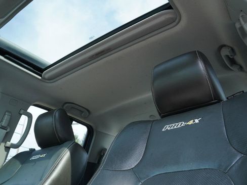 Used 2019 Nissan Frontier PRO-4X w/ Pro-4x Luxury Package AWD/4WD image 21