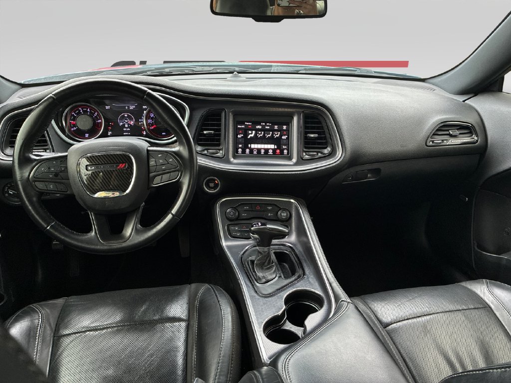 Used 2023 Dodge Challenger SXT RWD image 17