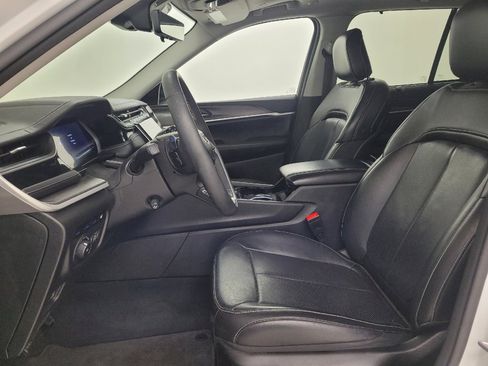 Used 2022 Jeep Grand Cherokee Limited 4xe w/ Luxury Tech Group II AWD/4WD image 17