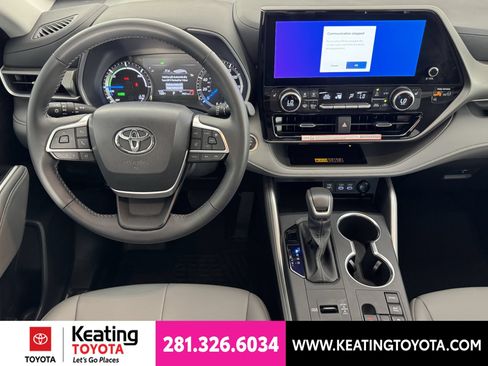 New 2026 Toyota Highlander XLE AWD/4WD image 8