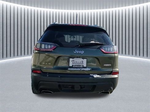 Used 2020 Jeep Cherokee Latitude Plus w/ Cold Weather Group image 9