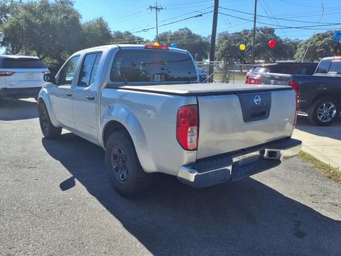 Used 2012 Nissan Frontier S RWD image 5